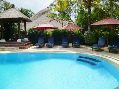 Sama’s Cottages and Villas