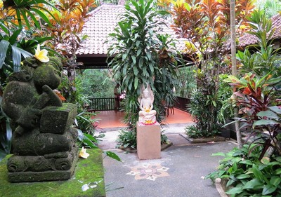 Sama’s Cottages and Villas