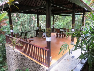 Sama’s Cottages and Villas