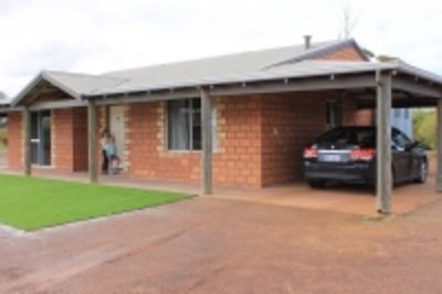 Wave Rock Caravan Park Cabins and Resort