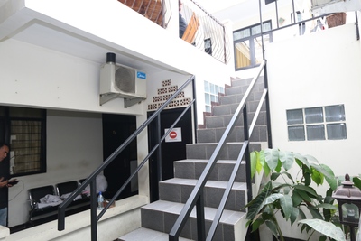 Bantal Guling Guesthouse Trans