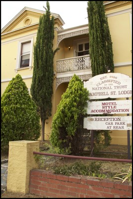Campbell St Lodge