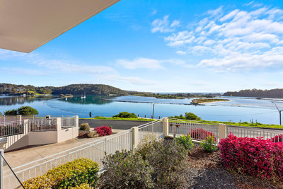 Southbound Escapes at the Wharf, Narooma