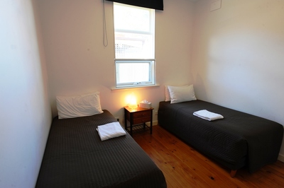 Glenelg Holiday Apartments