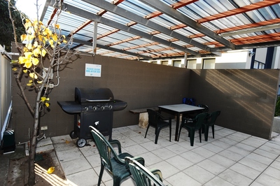 Glenelg Holiday Apartments