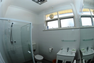 Glenelg Holiday Apartments