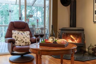 Myers Creek Cascades Luxury Cottages