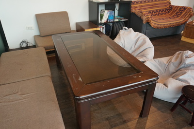 Corner Hostel & Cafe