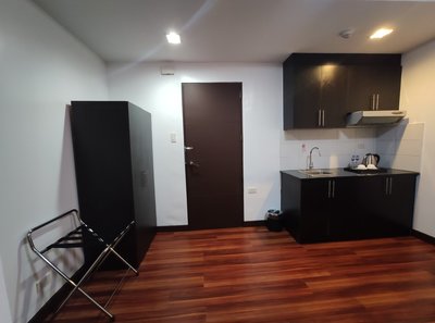 The Studio 18 Residences