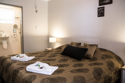 Twin Suite (2 Single Beds)