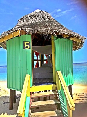 Beachfront Enclosed Fale  Standard Rate