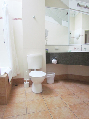 SUPERIOR TOWNHOUSE - MIN 2 NIGHT STAY