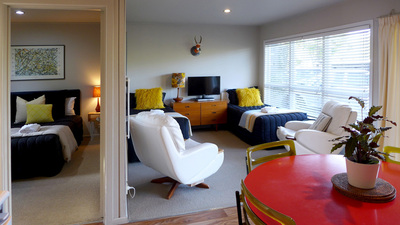 60s Suite Queen + Twin Single