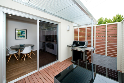 Apartment 1 – King Studio  