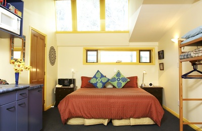 Courtyard King/Twin (Non-Breakfast) 