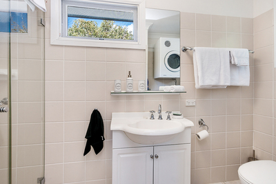 Apt 8 - Nightly Rate (2 night min)