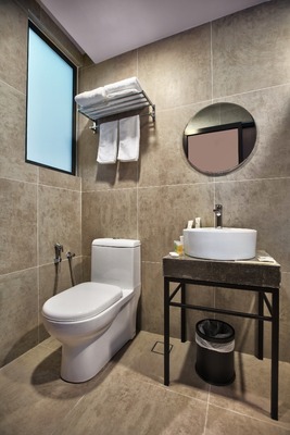 Superior Twin - 1-2 Days Promo