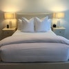 Queen Suite - Queen Bed