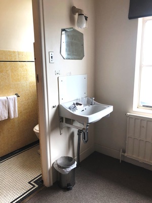 Standard Single Room