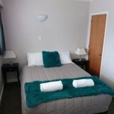One bedroom units 6 & 7