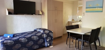 Family Room for 5 Standard