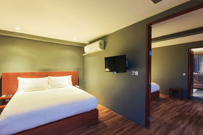 Studio Plus (Standard Rate + Breakfast)