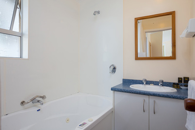 Family One Bedroom Spa Bath 