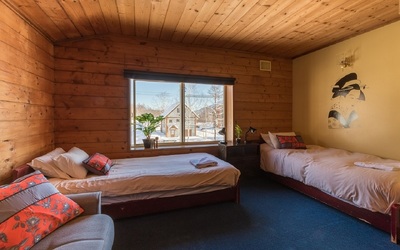 twin room  Yotei view