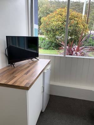 Budget Queen Room Standard