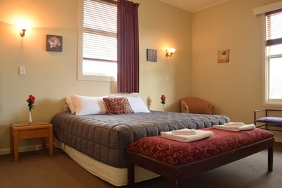 King Room with shared bathroom