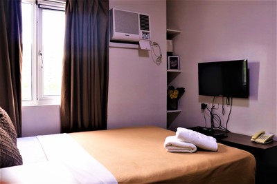 STANDARD QUEEN - ROOM ONLY (BE)