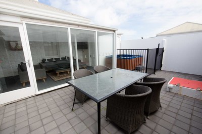 Head Keepers Cottage (Using 2 Bedrooms)