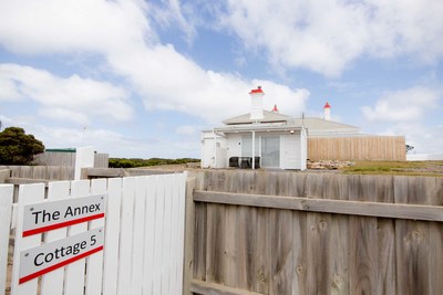 Annex (Only has 1 Bedroom)