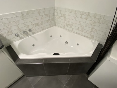 Unit 4 - 1 Bedroom Standard