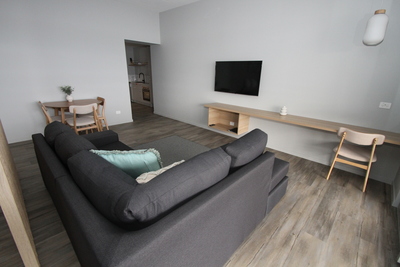 King Studio Apartment