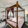 King 4 Poster Bed with Continental Breakfast