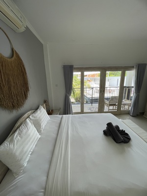 Chill on the Hill Standard