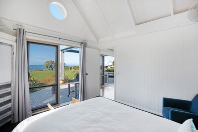 Couples Cottage Standard