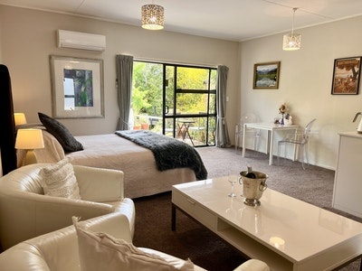 King and Single Room Unit 2