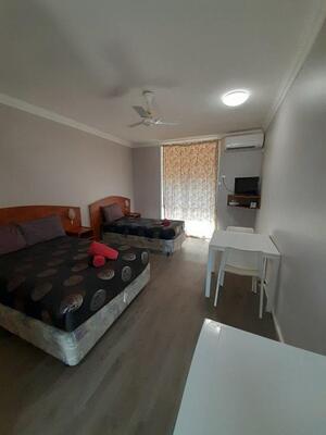 Pet Friendly Standard Standard