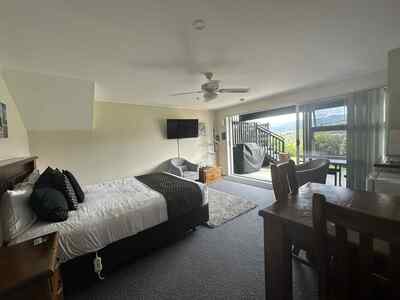 Mountain View Studio - Standard Rate