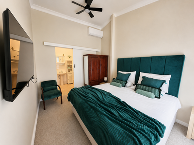 Loaring 2BR Studio